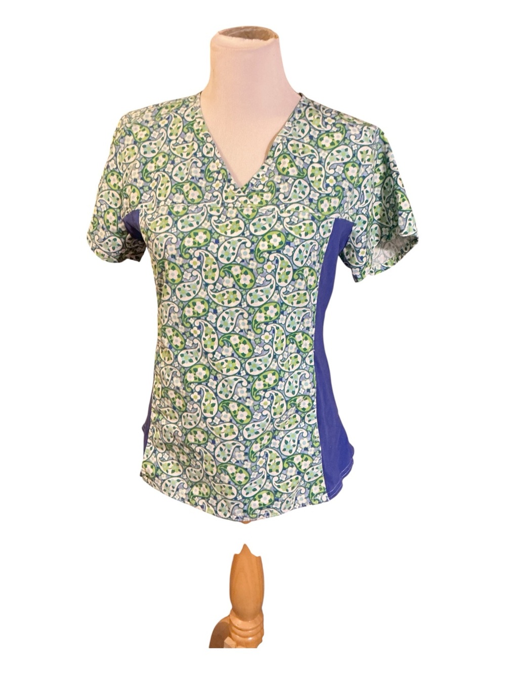 Tafford Green Paisley V-Neck Scrub Top with Purple Side Panels
